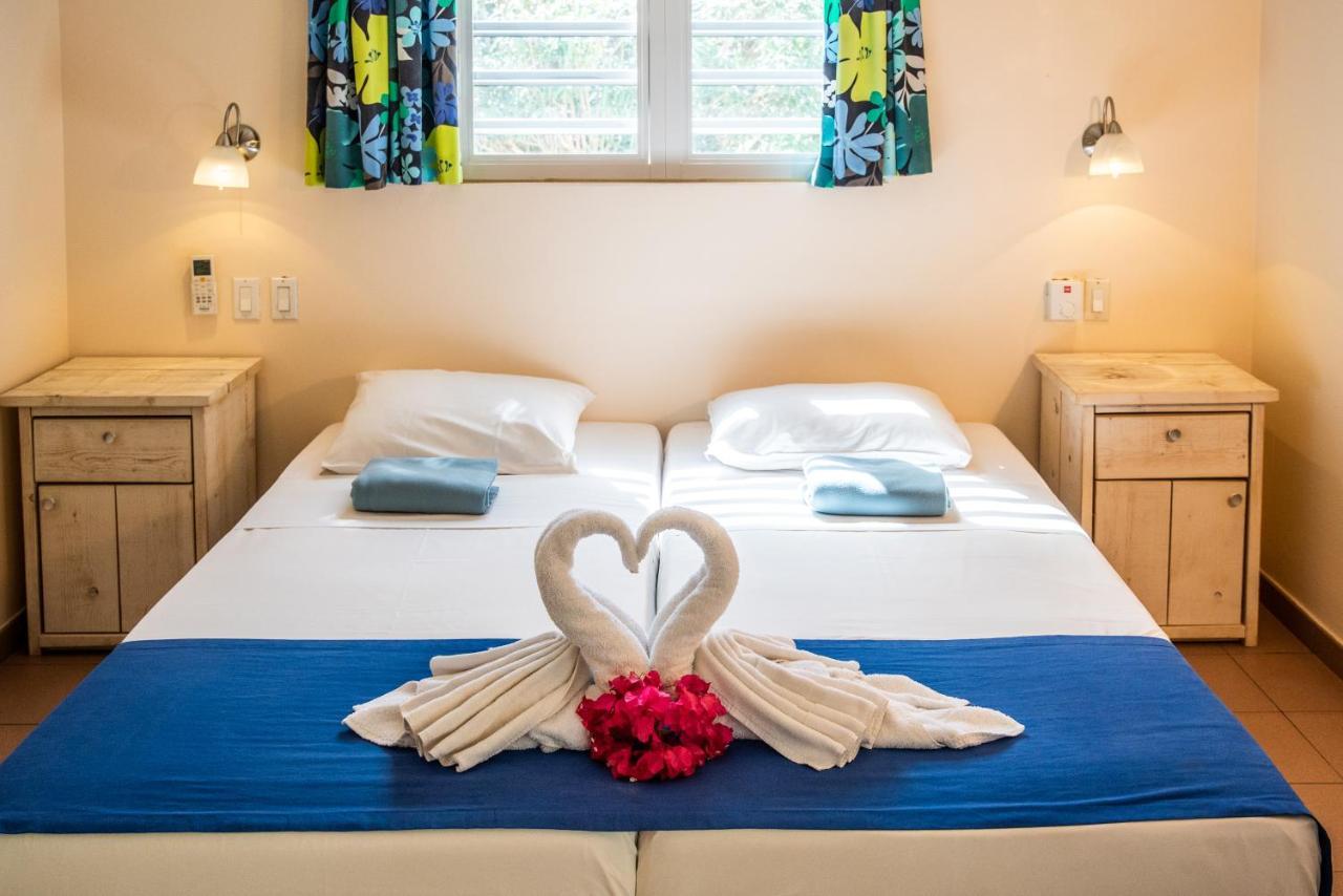 Hamlet Oasis Resort クラレンダイク エクステリア 写真